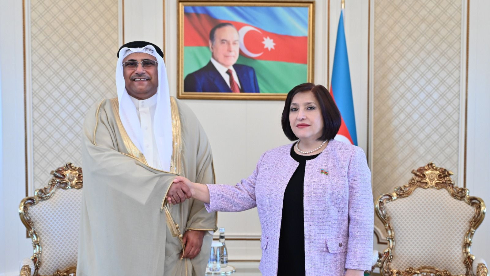 milli-meclisin-sedri-sahibe-qafarova-ereb-parlamentinin-sedri-ile-gorusub