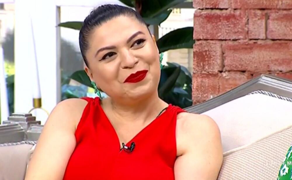15-il-once-evlenen-aktrisa-toy-edecek-qohumlar-ucun-olmayacaq-video-1689751728