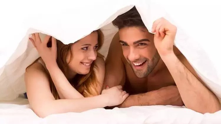 seks-zamani-kisilerin-bu-4-sey-ucun-ureyi-gedirnbsp-1699543675