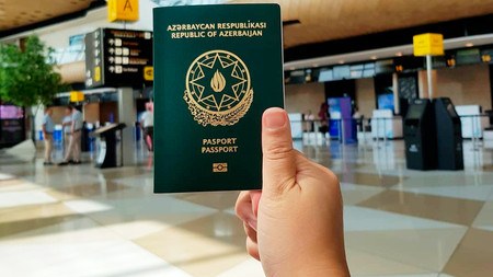 azerbaycan-vetendaslari-bu-olkelere-vizasiz-gedecekler-siyahi-1704648666