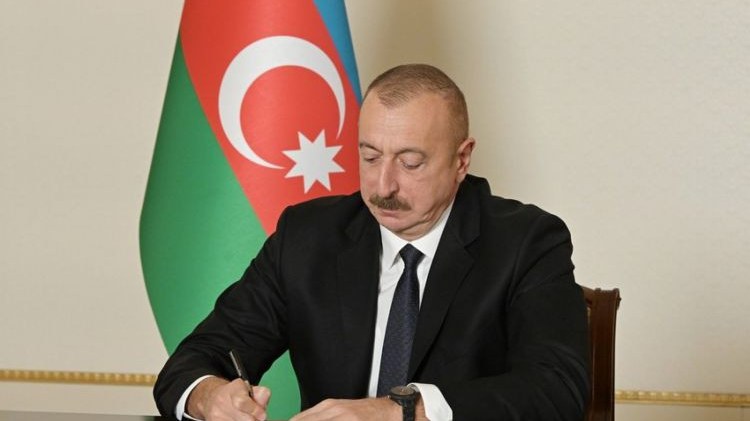 prezidentden-gencler-ve-idman-nazirliyi-baresinde-qerar-1705679869