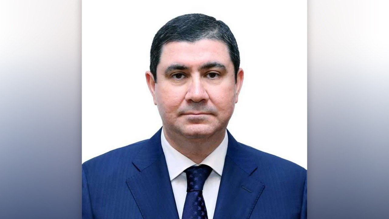 gomruk-xidmeti-general-mayoru-ali-xususi-rutbesi-verilen-natiq-sirinov-kimdir-dosyenbsp-1706530769