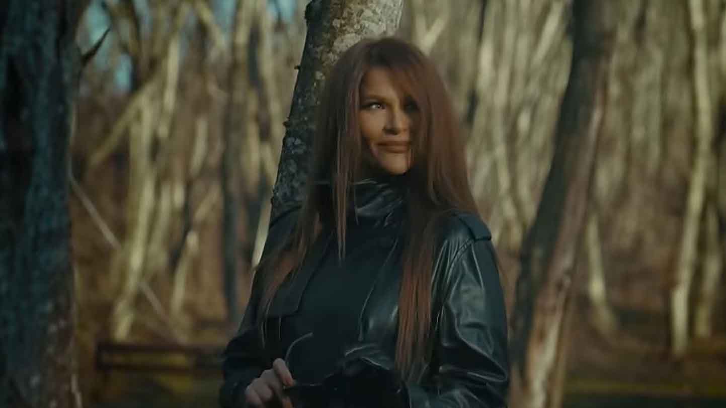 xumar-qedimova-yeni-mahnisini-ve-klipini-teqdim-etdi-video-1706890144