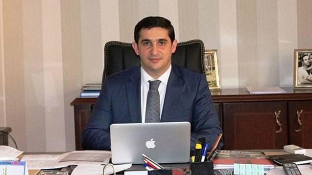 prezidentin-nazir-teyin-etdiyi-45-yasli-ferid-ehmedov-kimdir-dosyenbsp-1709021538