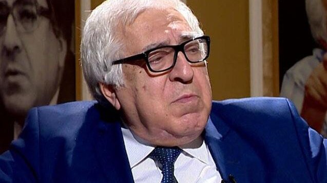 xalq-yazicisi-anar-hemin-videodan-danisdi-qesden-baxmiram-ki-axmaq-axmaq-1710658593