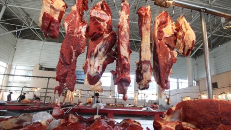 qurban-bayrami-erefesinde-et-bazarinda-qiymetler-necedir-video-1718044184