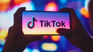 tiktokda-kesfete-dusmek-isteyenlerin-diqqetine-5-deqiqeye-effekt-verir-1722697210