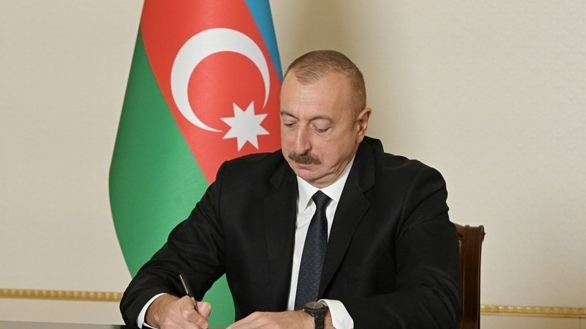 prezidentin-tehlukesizlik-xidmetinin-herbcileri-teltif-edildi-serencamnbsp-1724315159