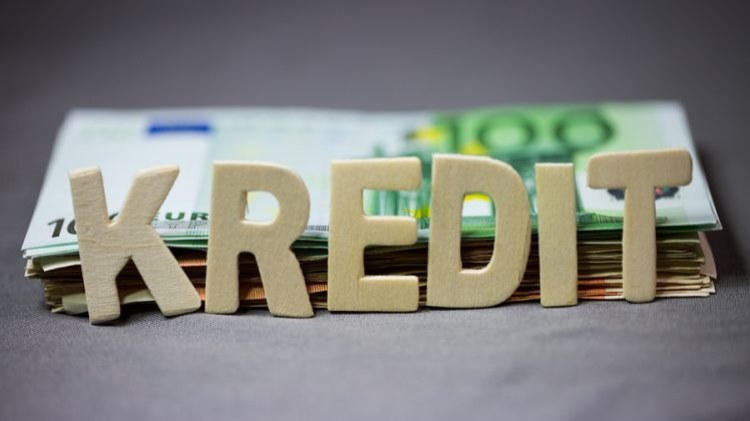 tecili-kimlerin-bank-borclari-siline-biler-1728465036