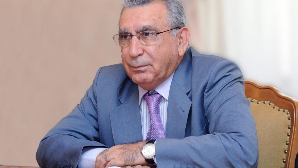 ramiz-mehdiyevin-ailesine-mexsus-sirketin-borcu-var-meblegnbsp-1728469422