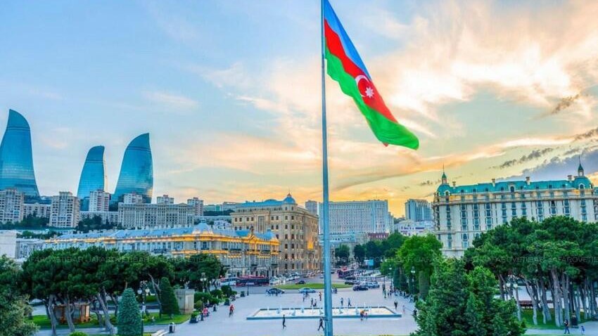 azerbaycanin-novbeti-diplomatik-uguru-resmi-baki-bu-defe-de-bacardi-1732955525