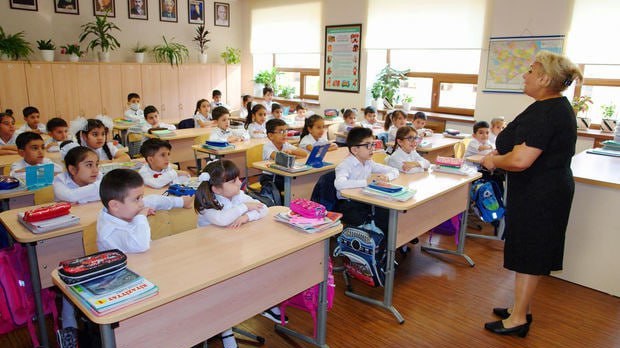 tehsille-bagli-yenilik-mektebler-ozlerini-maliyyelesdireceklernbsp-1744093031