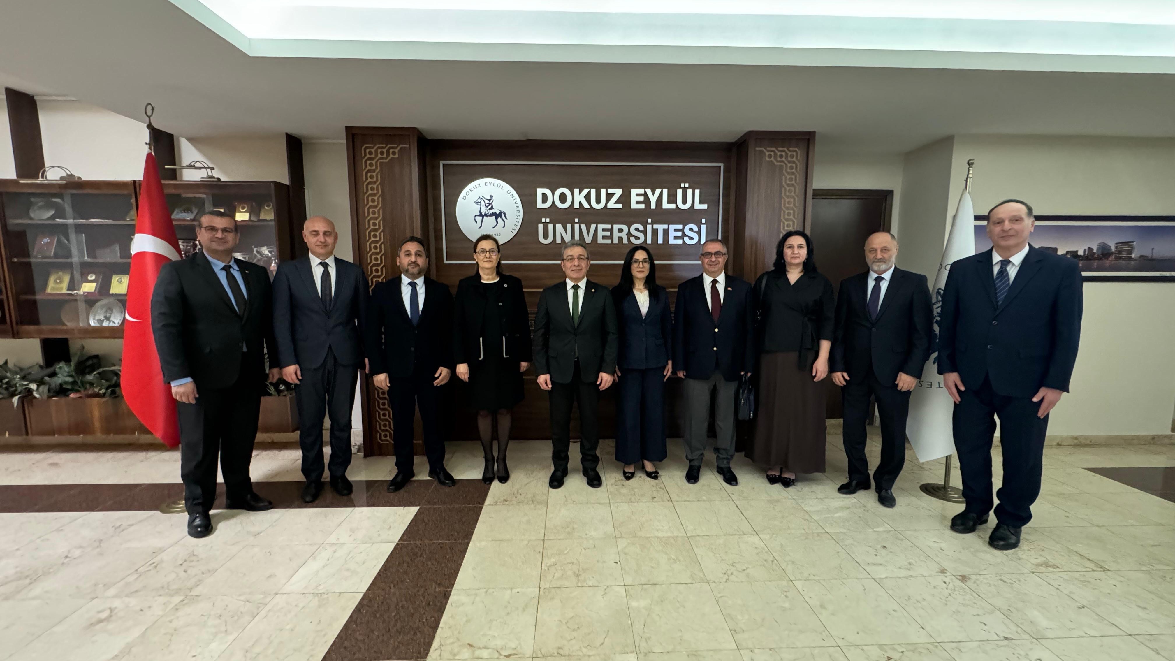 nbsp-izmir-seherinde-azerbaycanlilara-qarsi-toredilmis-soyqirimlara-hesr-olunmus-panel-konfrans-kecirilibnbsp-1744267892