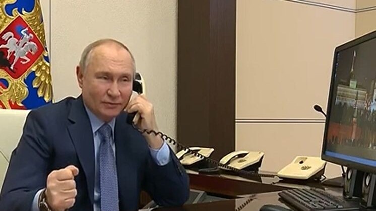 kursk-vilayeti-azad-edildi-putin-zeng-edib-onlari-tebrik-etdi-1745772539