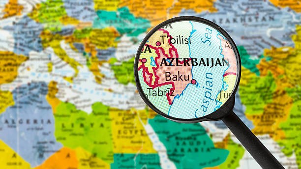 uc-lider-herekete-kecdi-mubarize-basladi-mukafat-bakidir-1745733724
