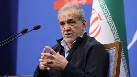 bir-goreydim-ayriligi-kim-saldi-pezeskianin-bakida-ayaqda-alqislandigi-anlar-video-1745860705