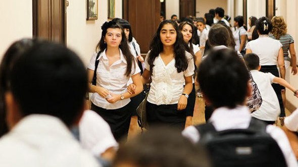 mekteblilere-xos-xeber-tetil-gunleri-aciqlandi-1745989230