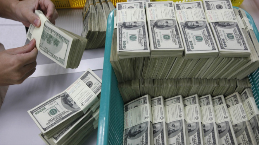 azerbaycanli-biznesmen-600-milyon-dollari-nece-ele-kecirib-teferruatlarnbsp-1746168898