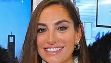 arzu-eliyeva-eshabi-kehf-ziyaretgahinda-fotolar-1746282129