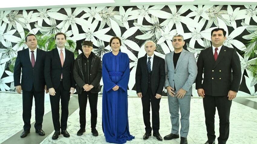 merakesin-xanim-sahzadesi-beynelxalq-mugam-merkezi-ile-tanis-oldu-1746546521
