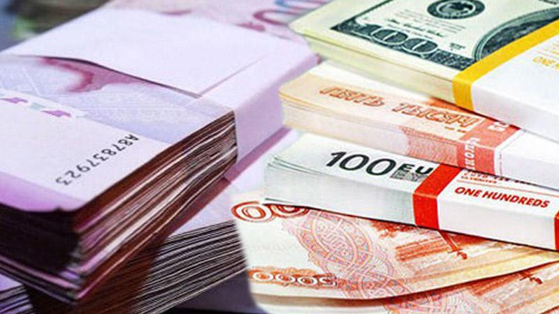 azerbaycanda-bu-valyutalar-ucuzlasdi-dollar-isenbsp-1746511571