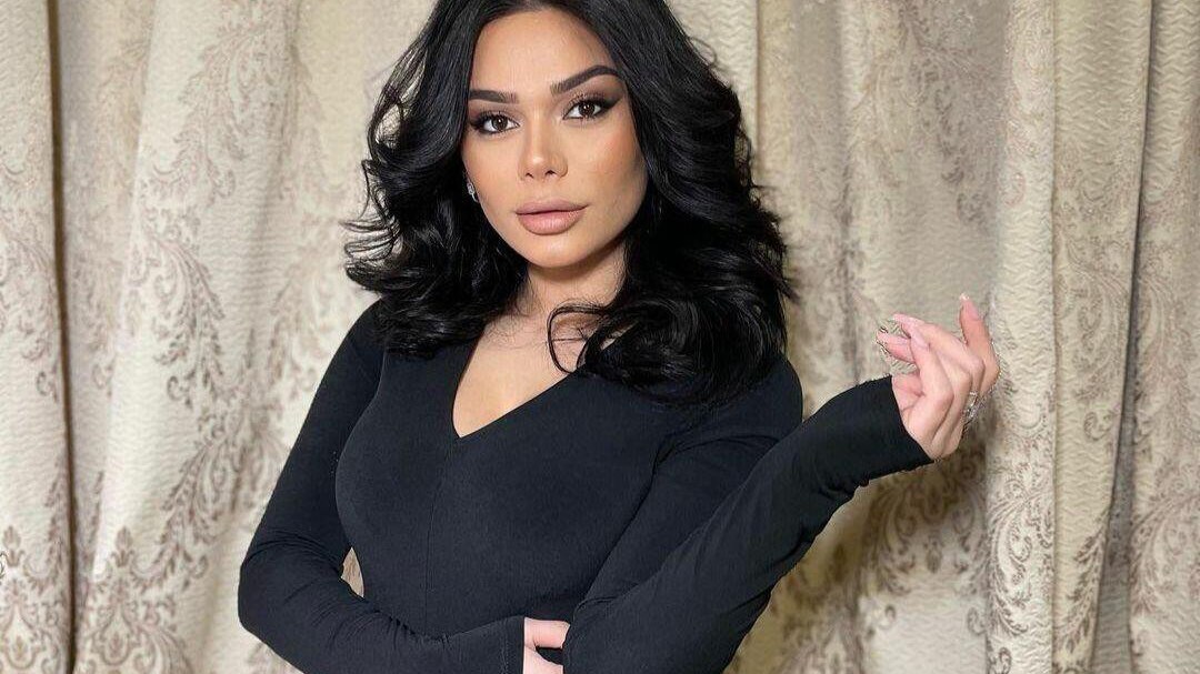 aysunun-moskvada-basina-is-geldi-gece-muharibenbsp-1746773911