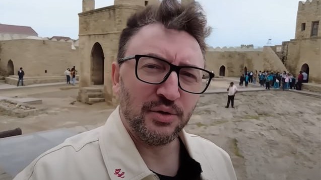 bakidan-cekdiyi-video-bir-geceye-yarim-milyon-baxildi-videonbsp-1747645073