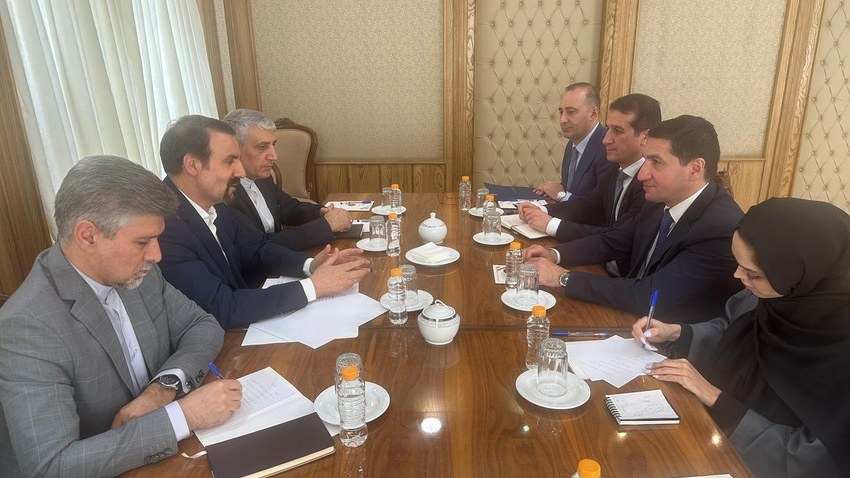 hikmet-haciyev-iranda-kecirdiyi-goruslerle-bagli-paylasim-etdi-1747631569