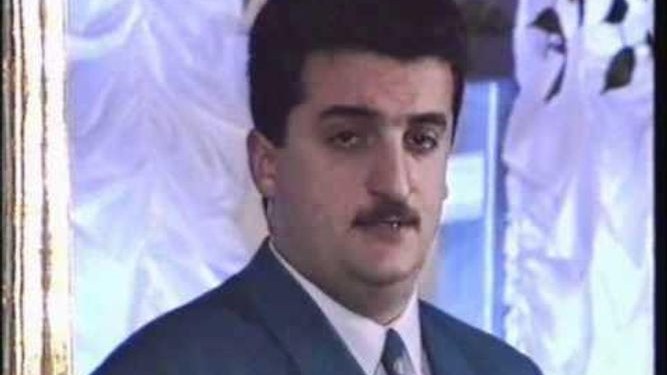 yuksek-dozadan-olen-mugennimiz-gorun-hansi-xalq-artisti-onu-narkotike-qursandirdi-video-1749546366