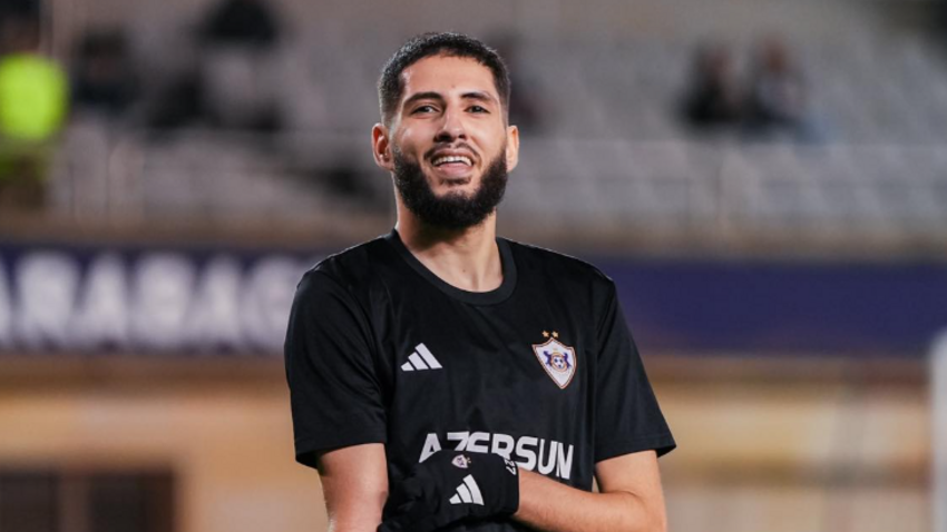 qarabag-benzia-ile-vidalasdi-resmi-1749664303