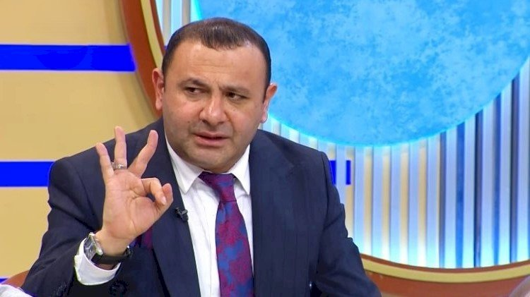 17-il-gizli-aile-heyati-yasamis-asiq-namiqden-etiraf-52-yasli-qadinla-videonbsp-1749643021