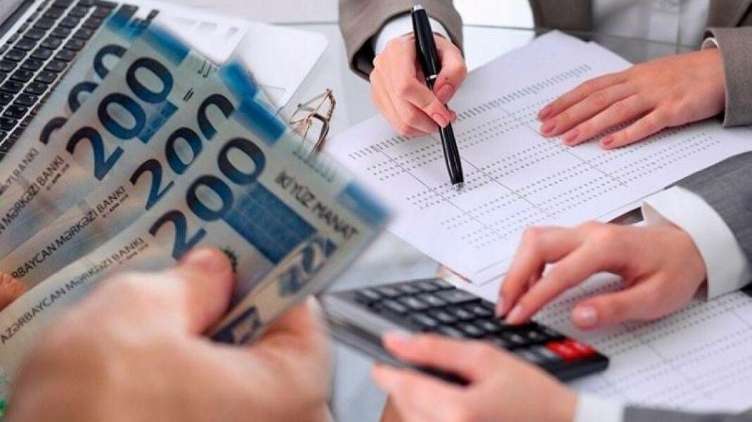 fexri-adlara-gore-ayliq-teqaudun-meblegi-ne-qeder-olacaq-1749739639
