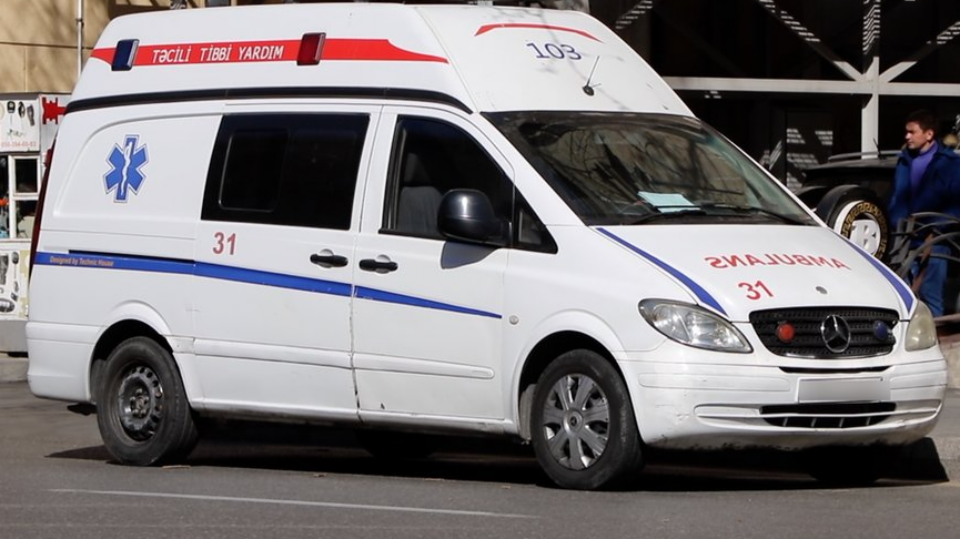 azerbaycanda-sernisinle-dolu-mikroavtobus-asdi-xesaret-alanlar-var-1749999700