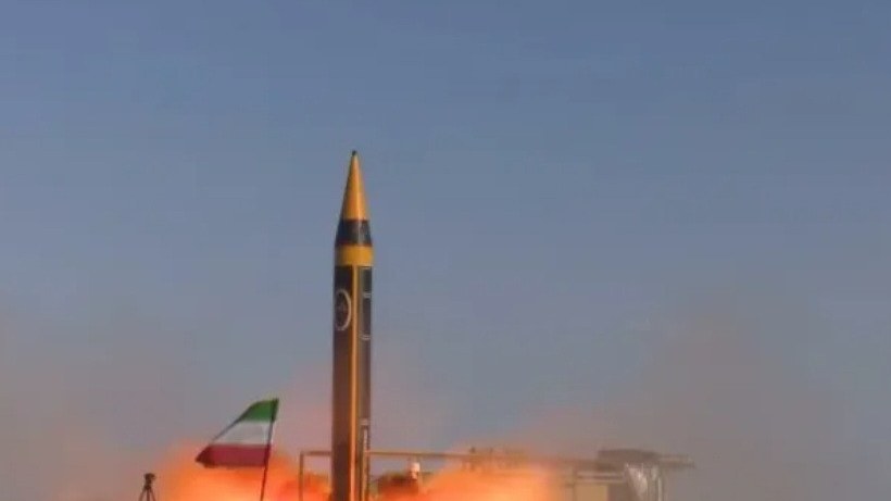 iran-amerikanin-hucumuna-nece-cavab-verecek-indi-dunyani-sual-dusundurur-1750594356