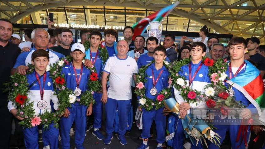 avropa-cempionatinda-birinci-olan-gulescilerimiz-vetene-qayitdi-1751049402