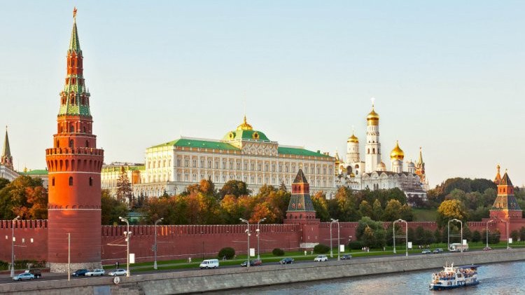 azerbaycanlilara-hucumun-perdearxasi-kremlin-plani-nedir-siyaset-1751140355
