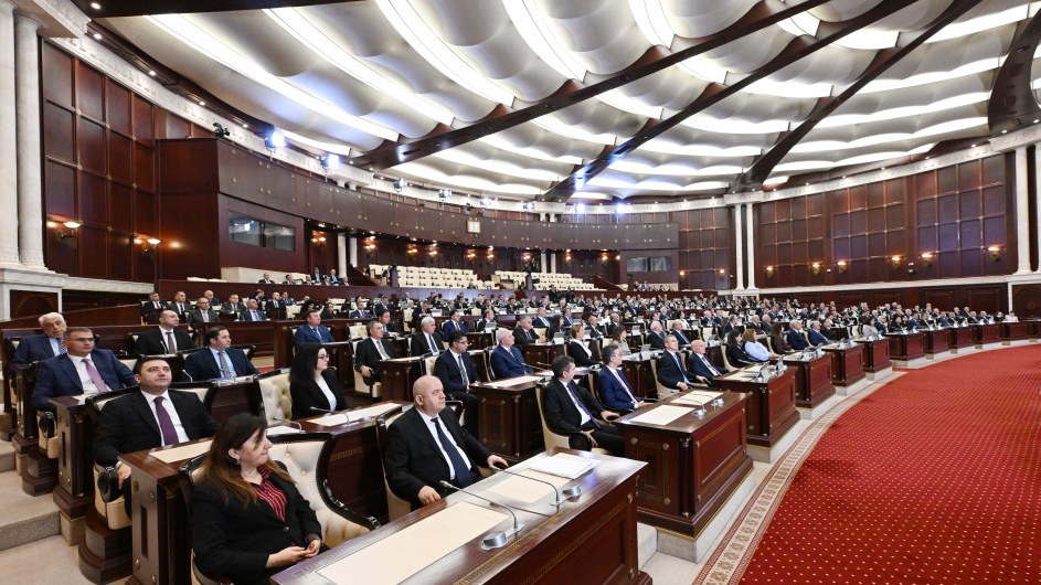 milli-meclis-toplanir-rusiyada-bas-verenlerin-muzakiresi-gozlenirnbsp-1751284681