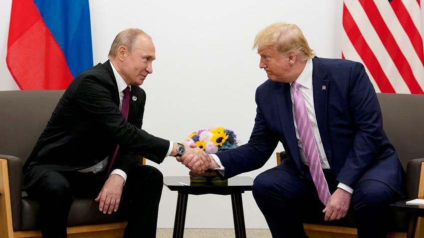 putin-tramp-dialoqunun-teferruati-telefonu-birinci-kim-qapadib-1751562030
