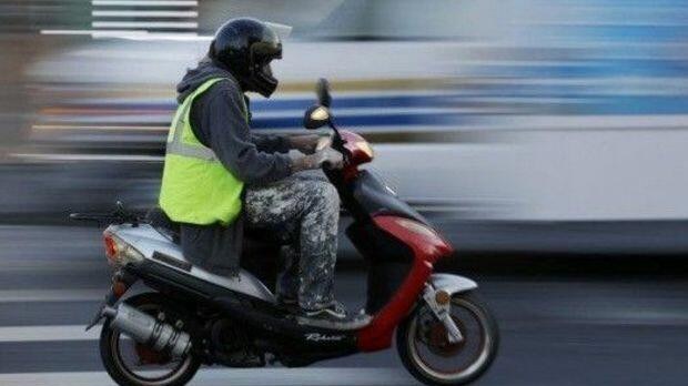 moped-motosiklet-ve-skuter-suruculerinin-nezerine-1752074349