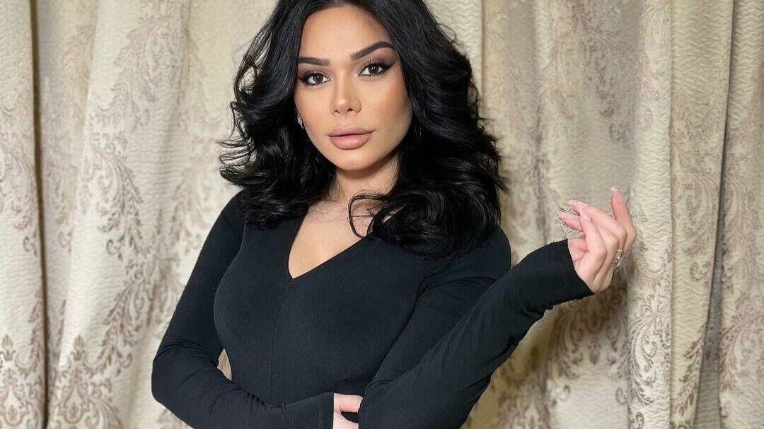 aysun-makiyajsiz-halini-paylasdi-video-1752472337