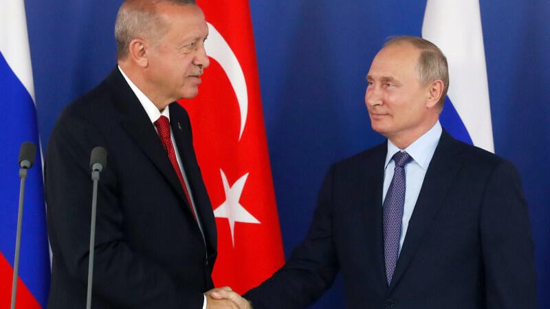 erdoganla-putin-telefonla-danisdi-1752852691