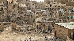 yemende-guclu-partlayis-bas-verdi-silah-anbari-havaya-ucdu-1753380972