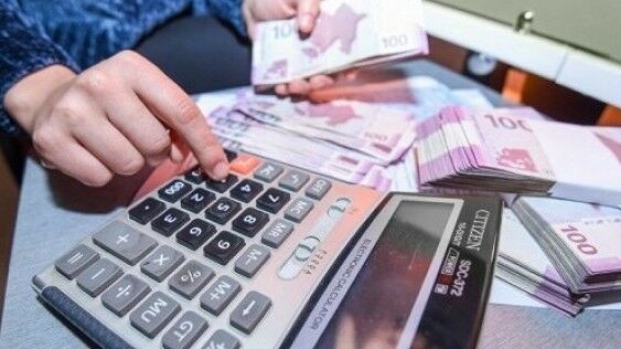 banklarin-ve-bokt-larin-istehlak-kreditleri-uzre-orta-faiz-dereceleri-aciqlandi-1753471291