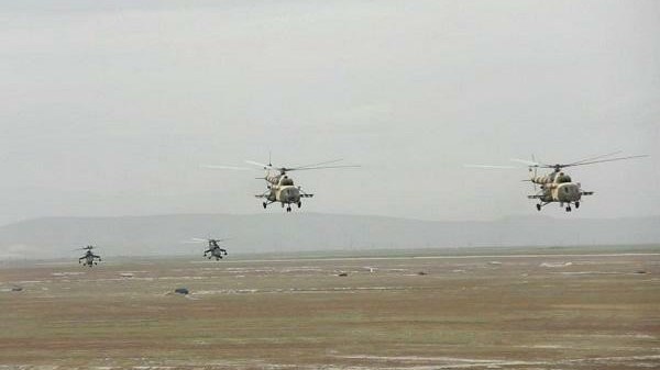 qarabagda-helikopterler-havaya-qalxdi-1753522501