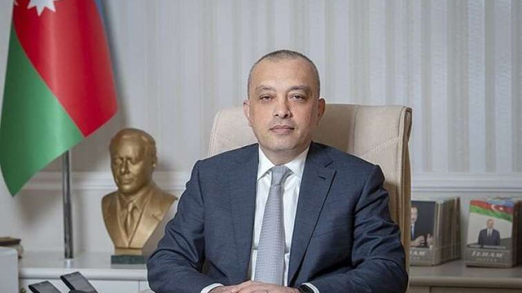 zaur-mikayilov-qudalarini-vezifeden-azad-etmeyibmis-foto-1753605336