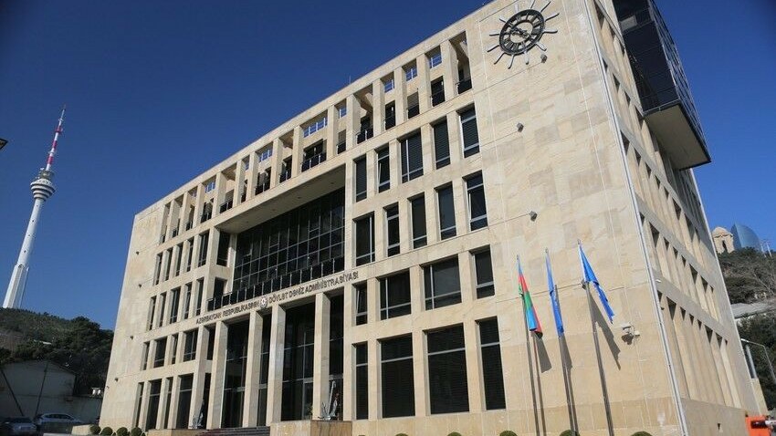 nazir-yeni-qerar-imzaladi-xidmet-haqlari-mueyyenlesdi-1753885327
