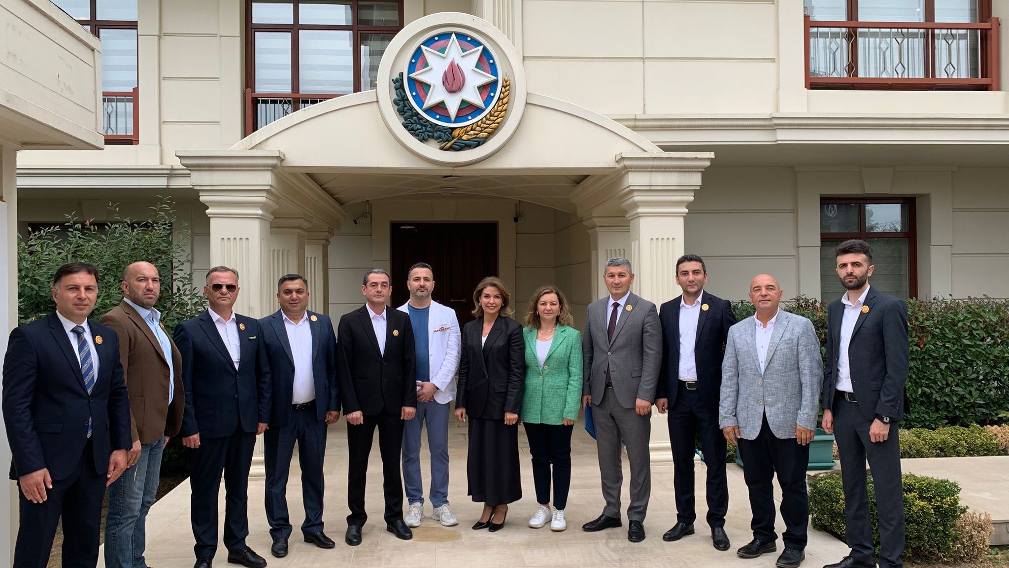 azerbaycanli-qazi-jurnalistler-turkiye-qaziler-veqfinde-fotolar-1753974212
