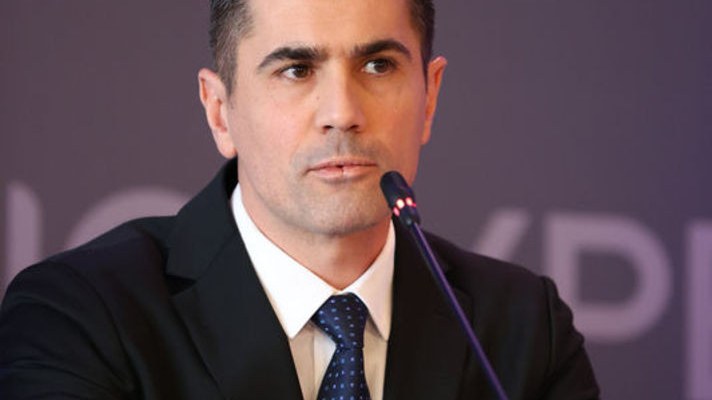 nbspmeshur-is-adaminin-butun-mal-varliqlari-musadire-edildi-1753952584