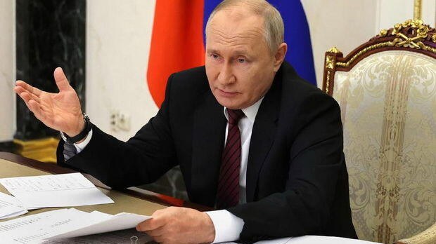 arxiv-senedleri-acildi-putin-30-il-evvel-ukraynaya-goz-dikibmis-1754038015