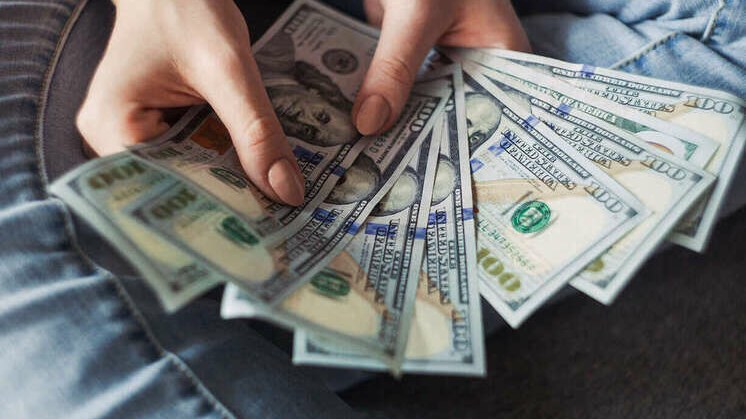4-ile-150-milyon-dollar-qazanacaq-o-kimdir-1754162608